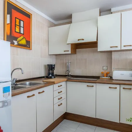 Apartment Club Nautic-9 By Interhome